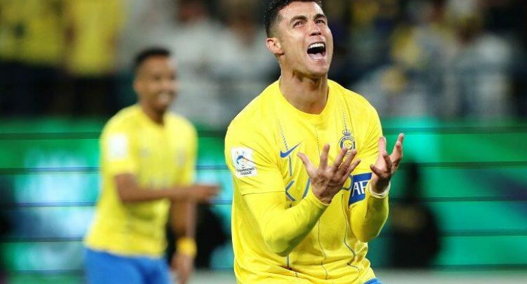 Ronaldodan acı etiraf: Bu iki klubla rəqabət aparmaq çətindir