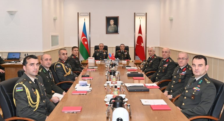 Hikmət Mirzəyev türkiyəli həmkarı ilə tərəfdaşlıq məsələlərini müzakirə edib - YENİLƏNİB