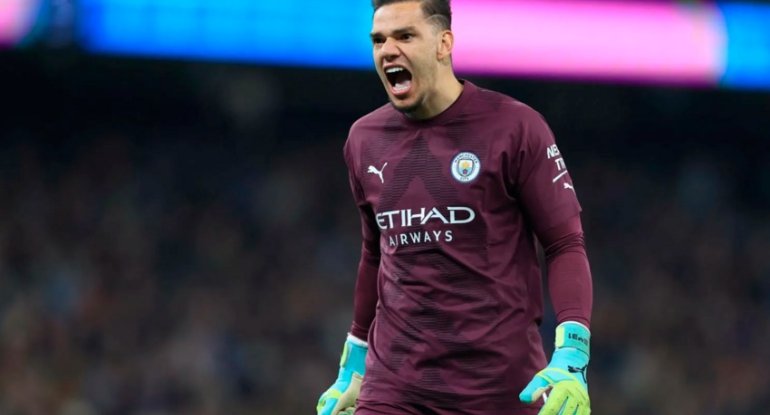 Ederson Premyer Liqa rekordunu təkrarladı