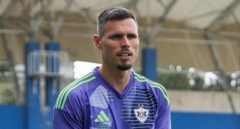 "Qarabağ" daha bir legioneri ilə vidalaşır