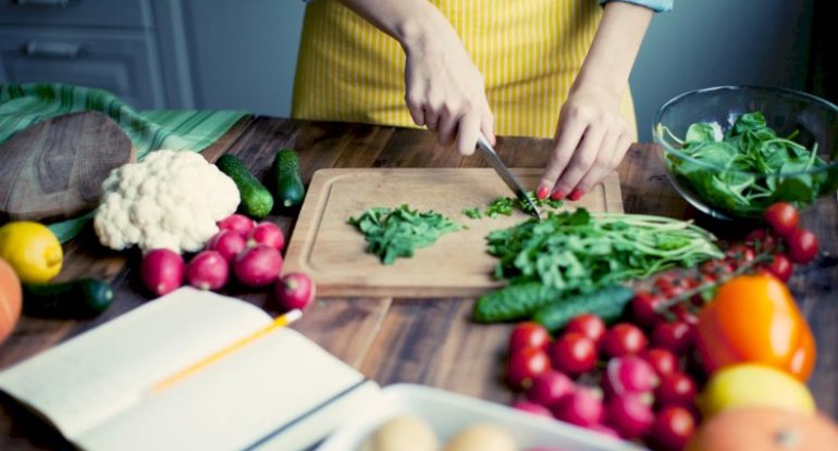 Bədəninizin S.O.S siqnalı &ndash;&nbsp;Bu qidalarla vitamin çatışmazlığını aradan qaldırın