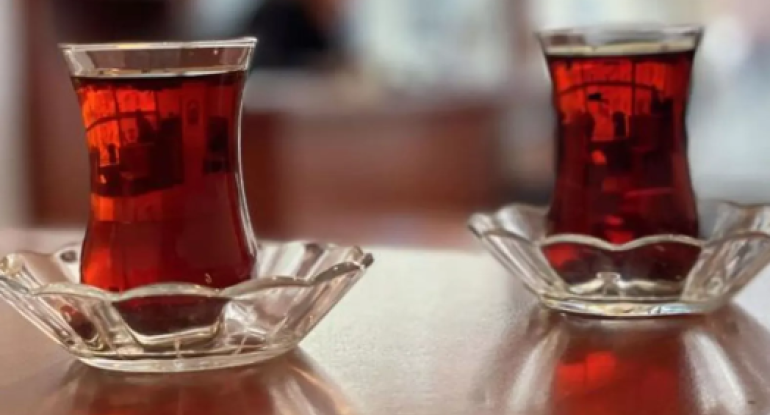 Çayı səhv dəmləyəndə bu ağır xəstəliyə düçar ola bilərik