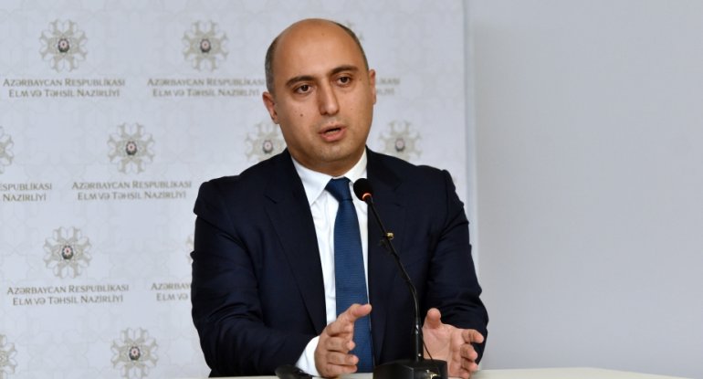 "Dərslərin başlama vaxtını məktəb rəhbərliyi və valideynlər müəyyən edə bilərlər"