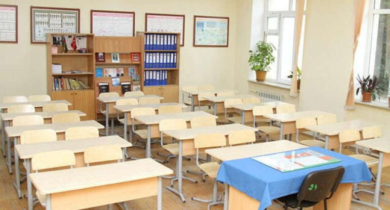 Bu orta məktəblərdə dərslər təxirə salındı