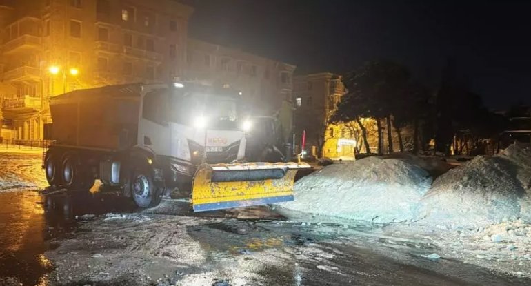 BŞİH son 5 ildə yolların qardan təmizlənməsi üçün aldığı duza nə qədər pul xərcləyib?