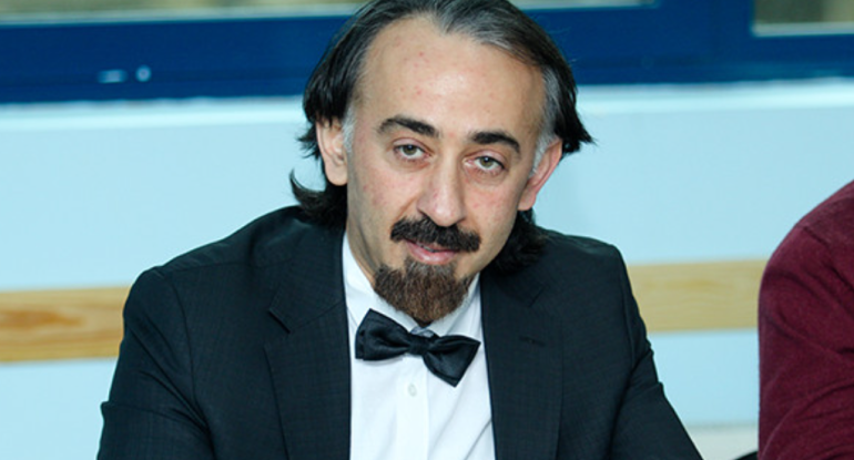"Ora-burasını şişirtmək dəyər deyil, qızlarınıza şəkərbura bişirməyi öyrədin"
