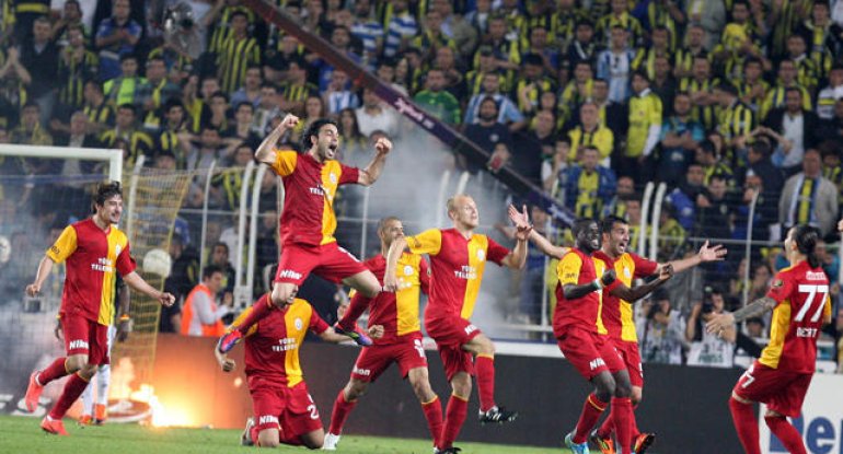 "Qalatasaray" rəsmilərindən futbolçulara QADAĞA