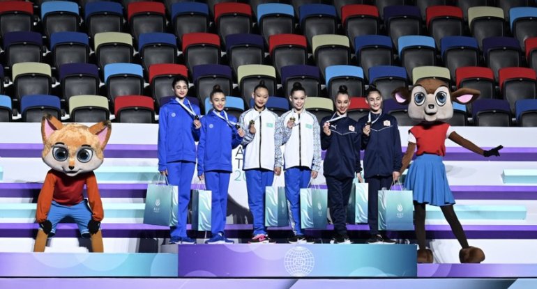 Azərbaycan gimnastları Bakıdakı turnirdə gümüş medal qazanıblar