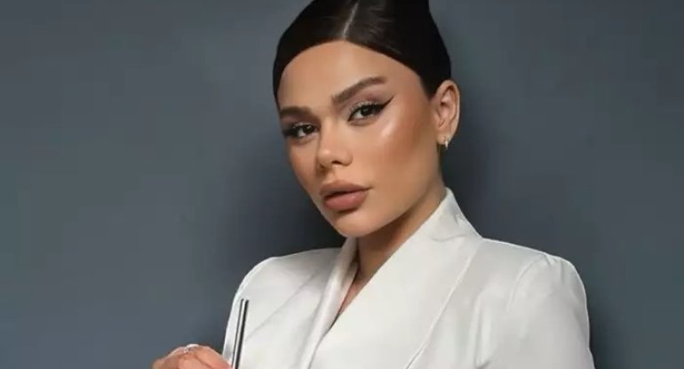 Aysun bir aya bu qədər pul qazanır