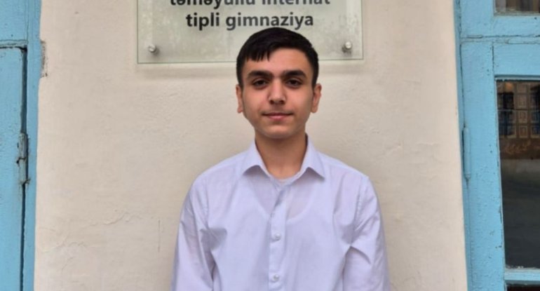 300 bal toplayan şagird sirrini açdı
