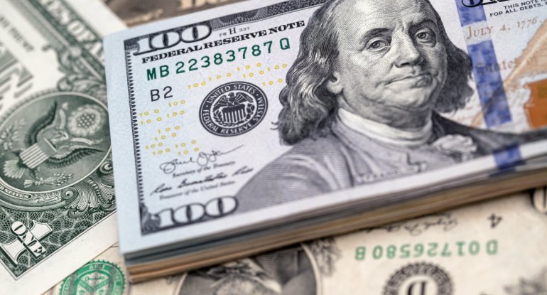 Gələn il üzrə neftin büdcədə qiyməti 65 dollar proqnozlaşdırılıb
