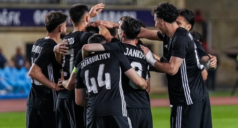 Premyer Liqa: "Qarabağ" "Neftçi"ni məğlub edib