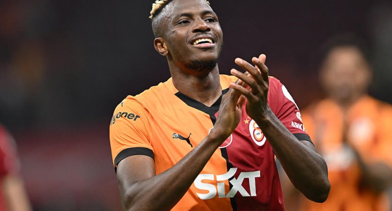 Osimhen İngiltərə nəhəngi ilə anlaşdı: Müqavilənin detalları bəllidir