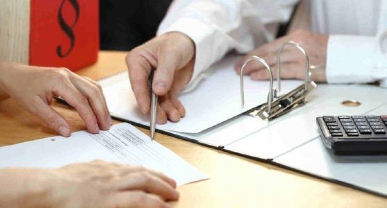 Azərbaycanda milyonlarla borcu olan şirkətlər bağlandı