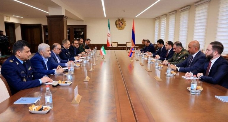 Papikyan İran generalı ilə nə danışıb?