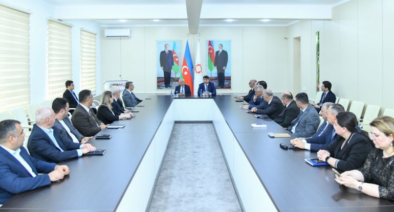 Tələbələrin sosial müdafiəsi ilə bağlı görüş keçirilib