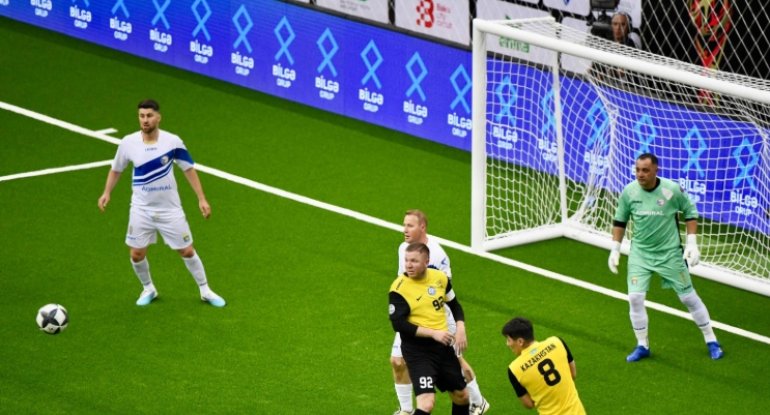 Dünya çempionatı: Komandalar heç-heçə etdi