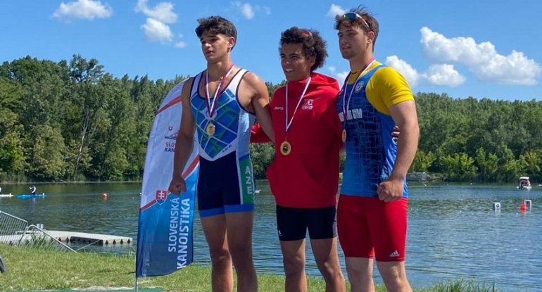 Azərbaycan avarçəkəni beynəlxalq yarışda qızıl medal qazanıb