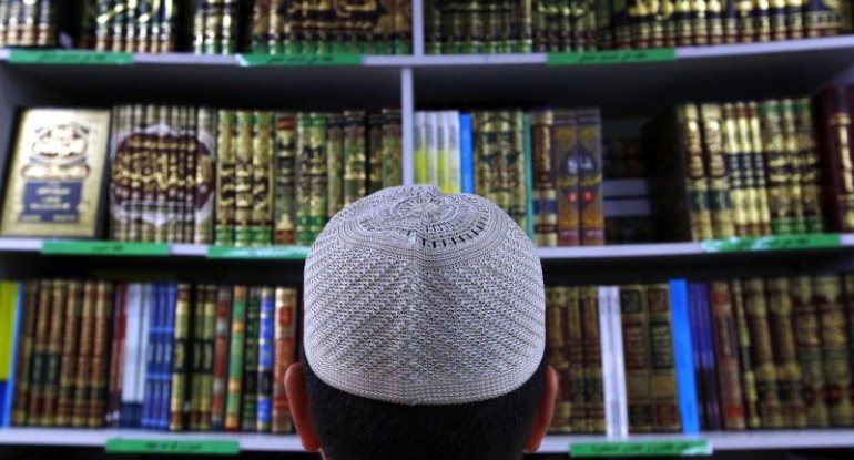 İnsanlar &ldquo;halal-haram&rdquo;dan bezib: Yeni tələb hansı təhlükəyə yol açır?