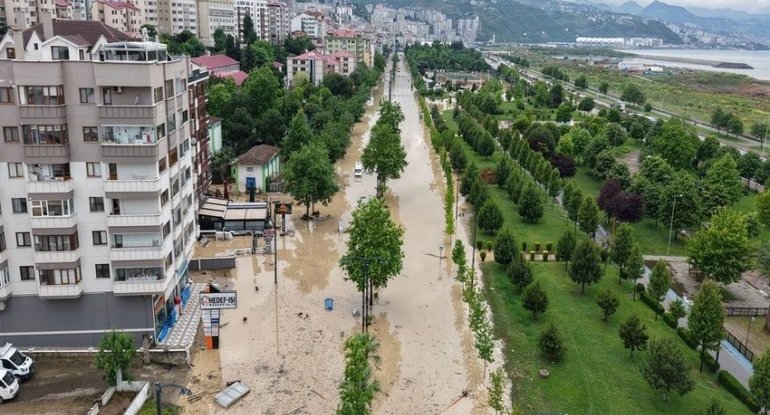 Trabzonu sel basıb