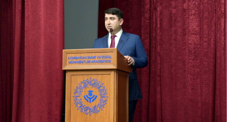 Qarabağ Universitetinin 100 tələbəsi xüsusi təqaüdlə təmin olunacaq