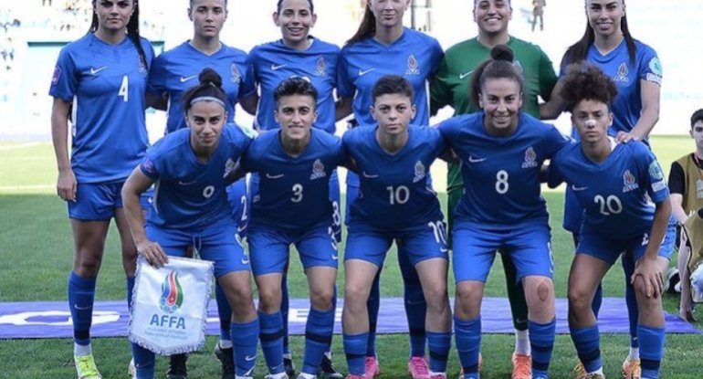 Millimiz FIFA reytinqində irəlilədi