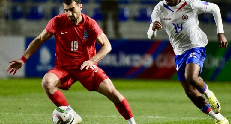Mahir Emreli yeni klubu ilə müqavilə imzalamaq üçün Almaniyaya yollanıb