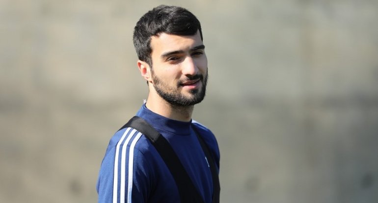 Mahir Emreli Almaniya klubunda bu formanı geyinəcək
