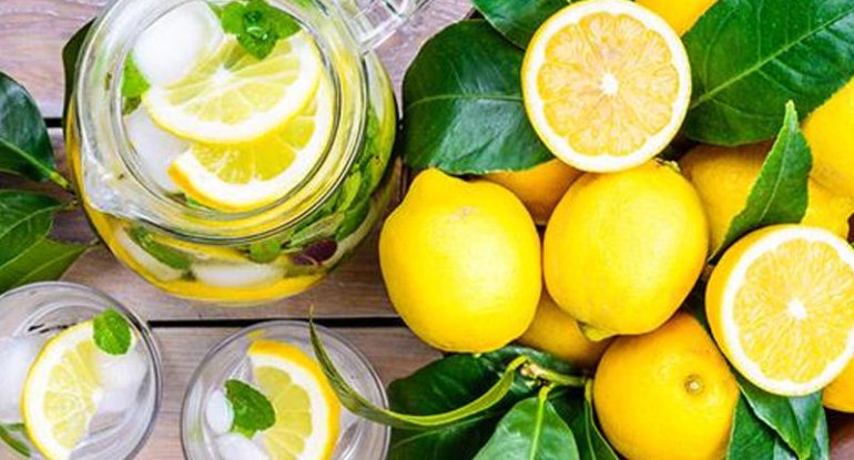 Bir ay hər gün limonlu su içsəniz nə olar?