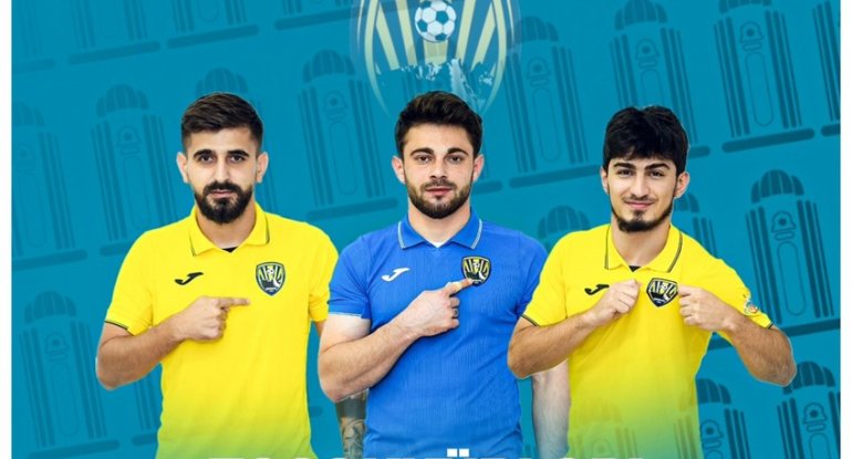 "Kəpəz" 3 futbolçusunu göndərdi