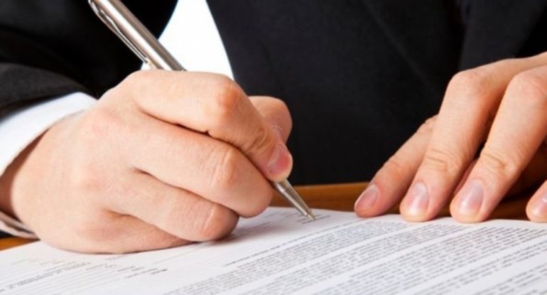 Təkrar sertifikatlaşdırmadan keçməyən 2300-dən çox müəllim işdən çıxarılıb - RƏSMİ
