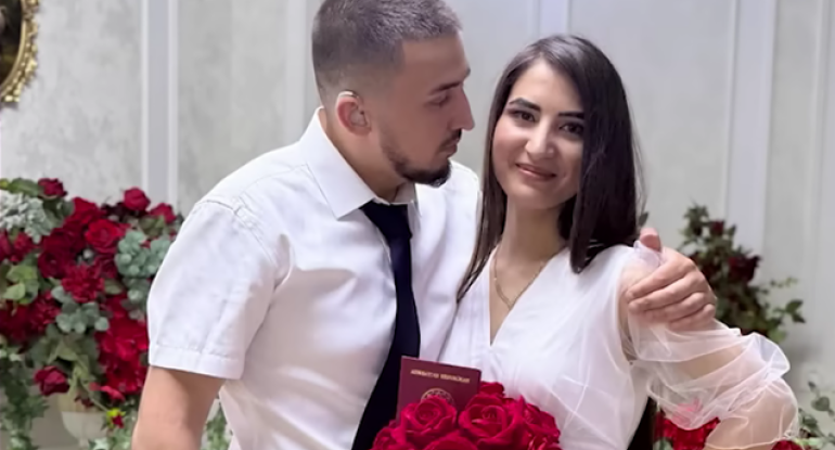 &ldquo;Qızıma deyib ki, özünü get balkondan at yerə, yoxsa...&rdquo;