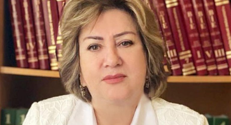 Maşınını xadimələrə yudurdan direktor işdən çıxarıldı