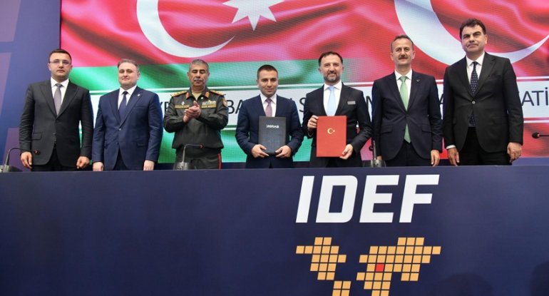 Azərbaycanla Türkiyə arasında müdafiə sənayesi sahəsində sənədlər imzalanıb