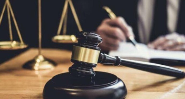 Bakıya gələn iş adamını "qaraçılar" soydu