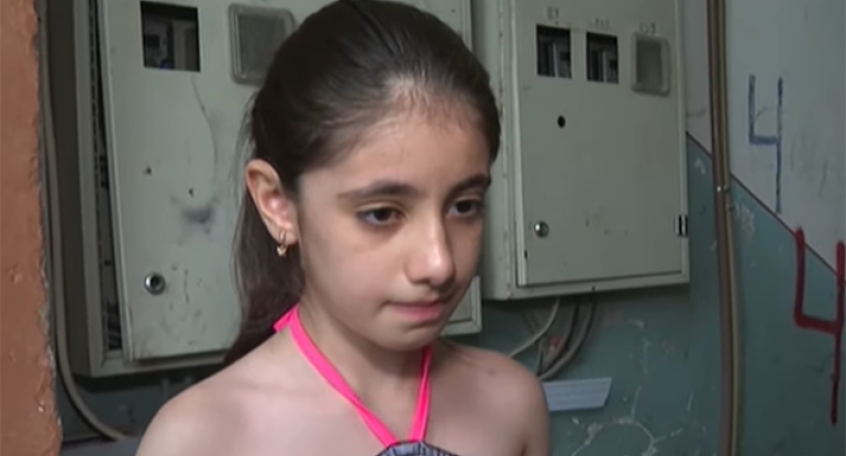 &ldquo;Qurumuş ağaclar təhlükə saçır, biri 9 yaşlı qızın üstünə aşıb&rdquo;&nbsp;- Video