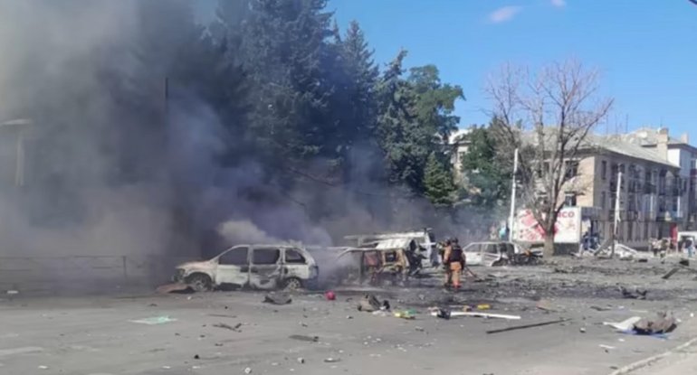 Rusiya Donetskə zərbələr endirib