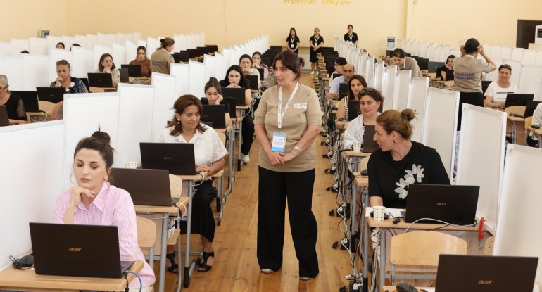 Elm və təhsil işçilərinə 19 minə yaxın yollayış verilib
