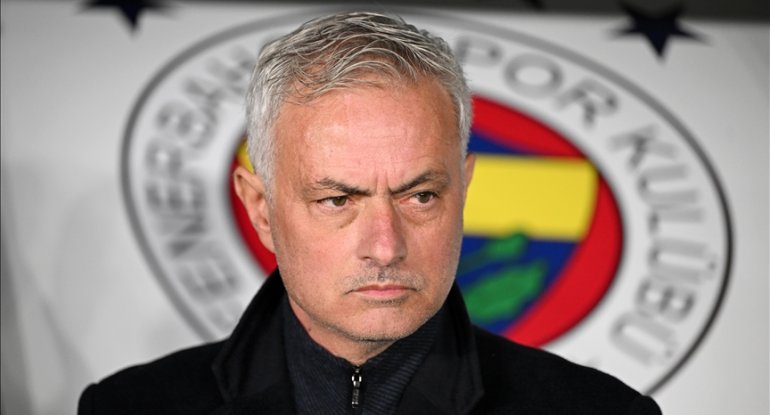 Joze Mourinyo "Fənərbağça"dan qovuldu