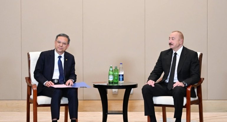 İlham Əliyev Ni Cen ilə görüşüb - FOTO