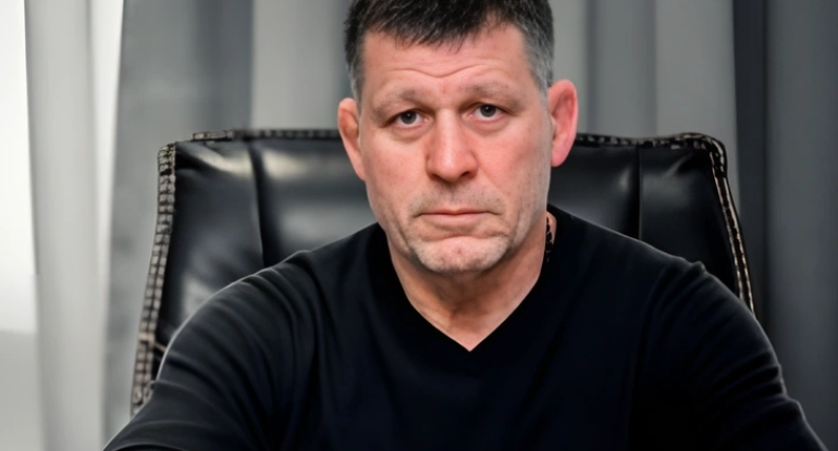 "Oleq Bakinski" məhkəmədən bəraət tələb edir