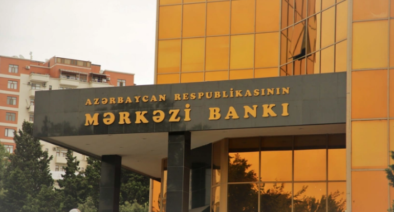 AMB-nin "Nağd pul ofisi" fəaliyyətini 2 günlük dayandırır