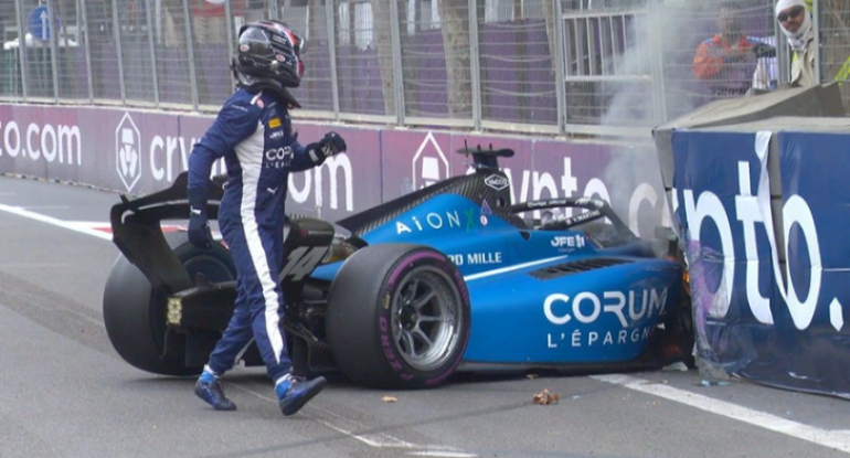 "Formula 2": Bakıda daha bir qəza baş verib - YENİLƏNİB