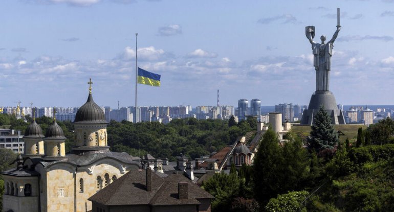 Ukrayna əhalisi 6 ildə 8,6 milyon nəfər azalıb