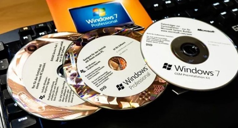 15 il əvvəl buraxılmış "Windows" qəfildən məşhurlaşmağa başladı