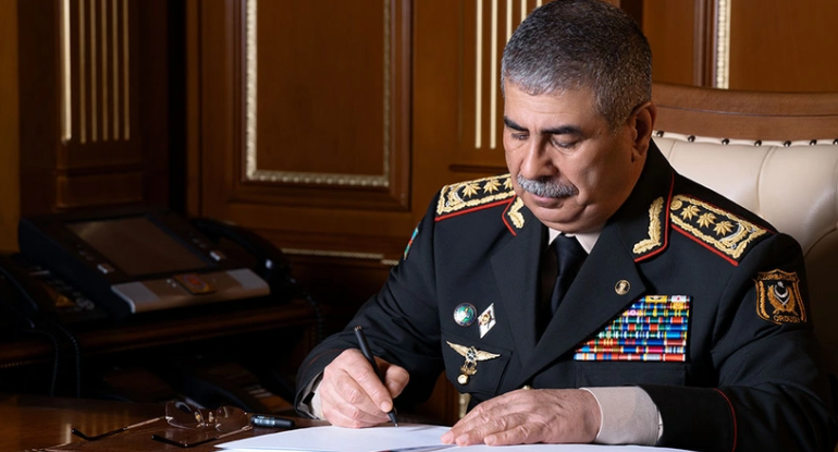 Zakir Həsənov italiyalı həmkarına başsağlığı verib