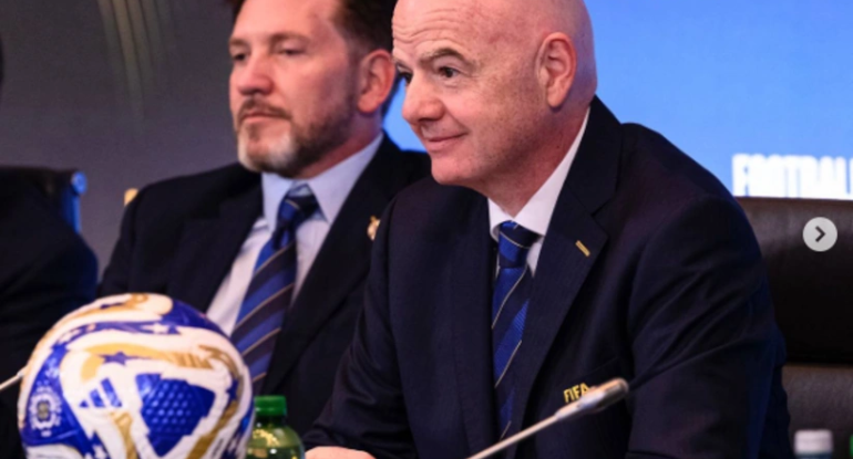 FIFA prezidenti Azərbaycanı təbrik edib