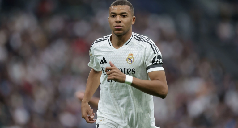 Mbappe Azərbaycan yığması ilə oyunu buraxa bilər