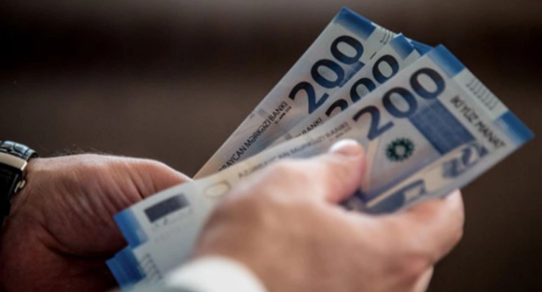 Azərbaycanda orta aylıq əməkhaqqı artıb
