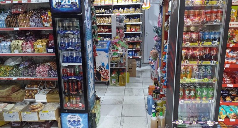 Bakıda bu ərzaq mağazası BAĞLANDI - sahibi cəzalandırıldı